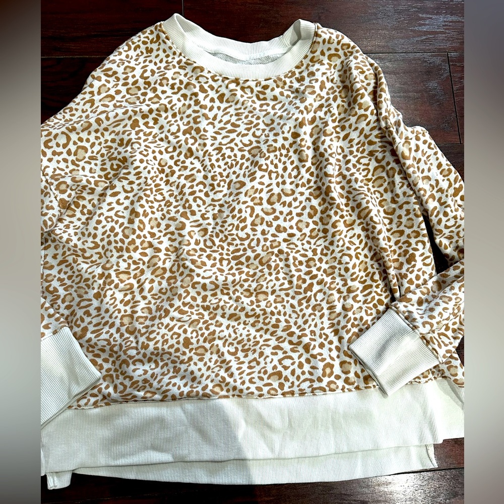 Time and Tru XXXL cheetah sweatshirt - Picture 1 of 5